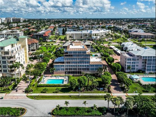 MARCO ISLAND Residential