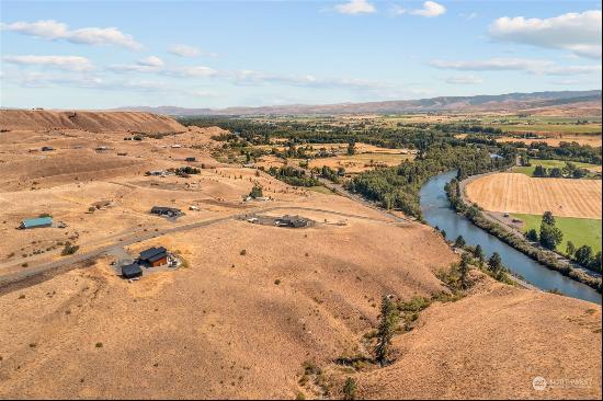 Ellensburg Land