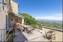 Gordes - Village house with troglodyte pool and panoramic views