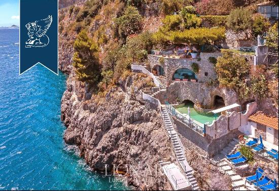 Wonderful waterfront estate with private access to the sea for sale on the Amalfi Coast