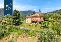 16th-century villa with an Italian-style garden for sale in the province of Florence