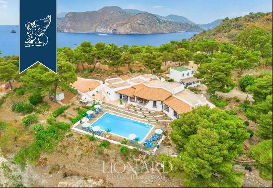 Luxurious villa with outbuilding for sale in Aeolian Islands