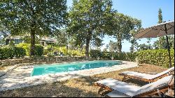 Villa with garage, garden and pool in Trequanda, Siena - Toscana