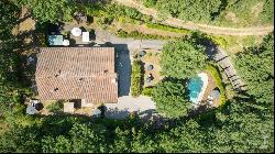 Villa with garage, garden and pool in Trequanda, Siena - Toscana