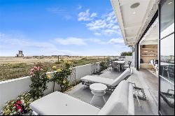 2148 E Oceanfront