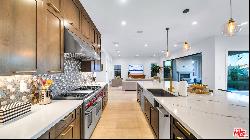 20624 W Bluebird Ct