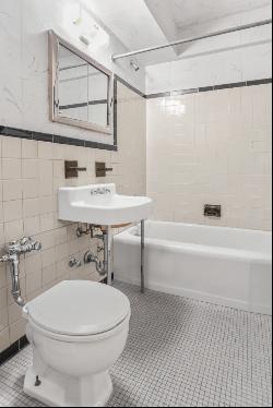 510 East 86th Street 1F