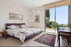 Close to Saint-Paul-de-Vence - Superb property with panoramic view