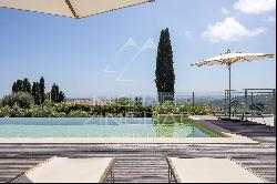 Close to Saint-Paul-de-Vence - Superb property with panoramic view