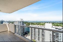 5757 Collins Ave PH-3