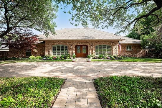 7702 Pennyburn Drive, Dallas, TX, 75248, USA