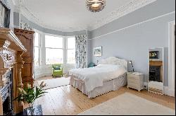 Morningside Drive, Morningside, Edinburgh, EH10 5NN