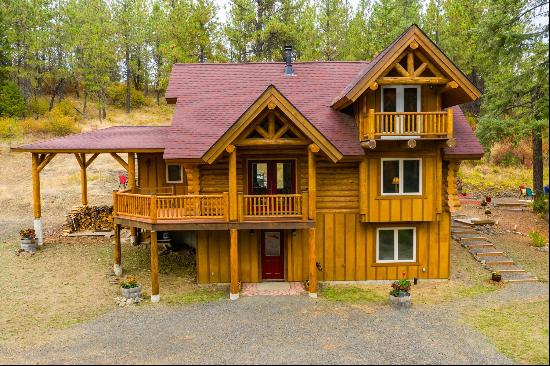 Gorgeous log home on 17 acres