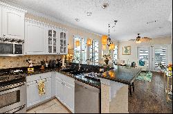 Elegant Home In Gated Community In Heart Of Destin