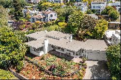 Charming Mid-Century Gem in Berkeley Hills