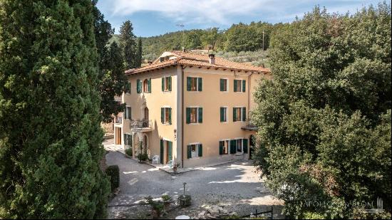 Unique Villa with terraces and garden, Montepulciano - Tuscany