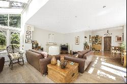 Lime Avenue, Kingwood Common, Henley-on-Thames, Oxfordshire, RG9 5NL