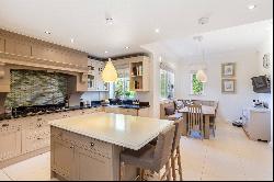 Henley Road, Marlow, Buckinghamshire, SL7 2DF