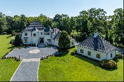 241 Jennings Road, Cold Spring Harbor, NY 11724