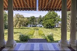 Incredible Stanford White Colonial Revival Victorian Home on Cazenovia Lake