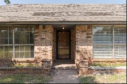 3301 Moran Road, Harrah, OK 73045