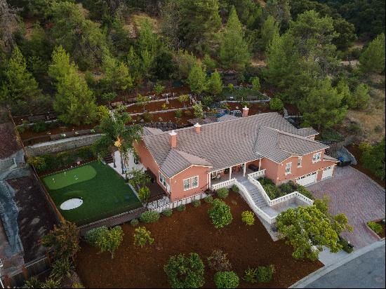 Amazing Home in Heritage Grove, Los Gatos!