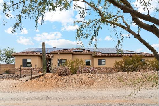 Gorgeous New River Home