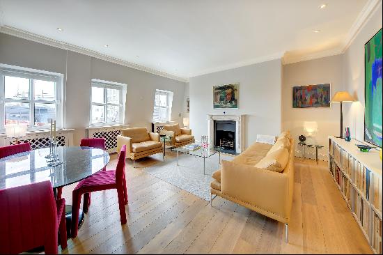 A stunning two bedroom lateral apartment for sale on Jermyn Street in St. James's, SW1Y