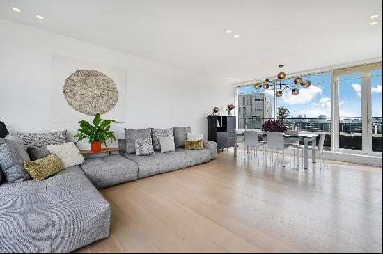 A unique duplex, penthouse to let in Grosvenor Waterside, SW1W