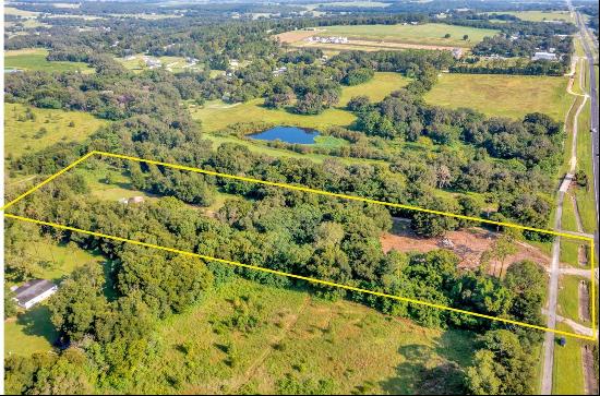 ZEPHYRHILLS Land