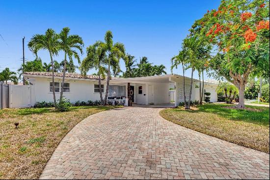 2136 NE 56th Pl, Fort Lauderdale, FL