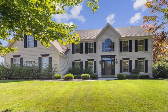 Meticulous Colonial in the Arrowhead School District