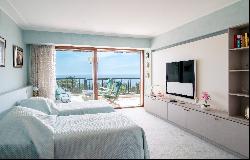 Stunning 90sqm Apartment in Cannes with Panoramic Sea Views and Luxury Amenities