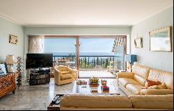 Stunning 90sqm Apartment in Cannes with Panoramic Sea Views and Luxury Amenities