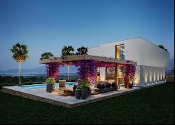 Luxury Villa under construction. Enjoy Opulence with Panoramic Views