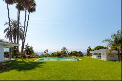 Distinguished property in Supermaresme Sant Vicenc de Montalt - Costa BCN