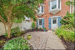 4517 Squiredale Square,Alexandria, VA, 22309