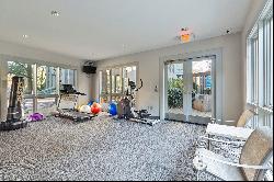 Exceptional Residence in a Distinguished High-rise in the Heart of Buckhead