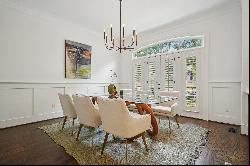 Gorgeous and Updated Brick Townhome in the Heart of Buckhead