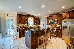 Magnificent Country Estate in a Great Rockdale County Location