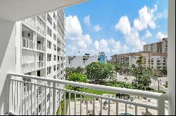 201 N Ocean Blvd, #605, Pompano Beach, FL