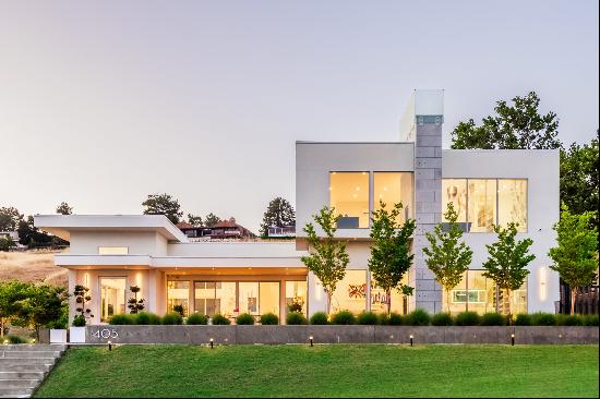 Incredible Contemporary Home