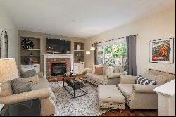 Spacious 5-Bedroom Highlands Ranch Gem with Custom Features and Deck