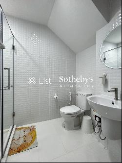 PYNE by Sansiri 2 Bed 2 Bath Duplex