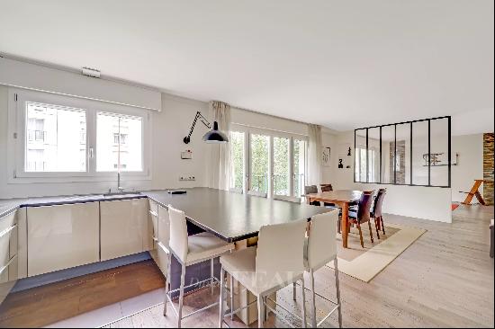 Versailles Rive Droite - A 4/5 bed family apartment