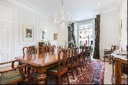 Imposing detached mansion in a highly desirable Holland Park address