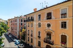 Elegant renovated apartment in the Parioli district