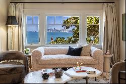 Stunning Single-Family Home in Sausalito's Coveted Banana Belt