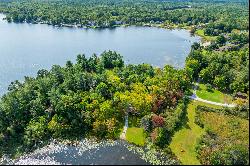 Idyllic Sparrow Lake Retreat