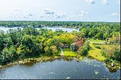 Idyllic Sparrow Lake Retreat